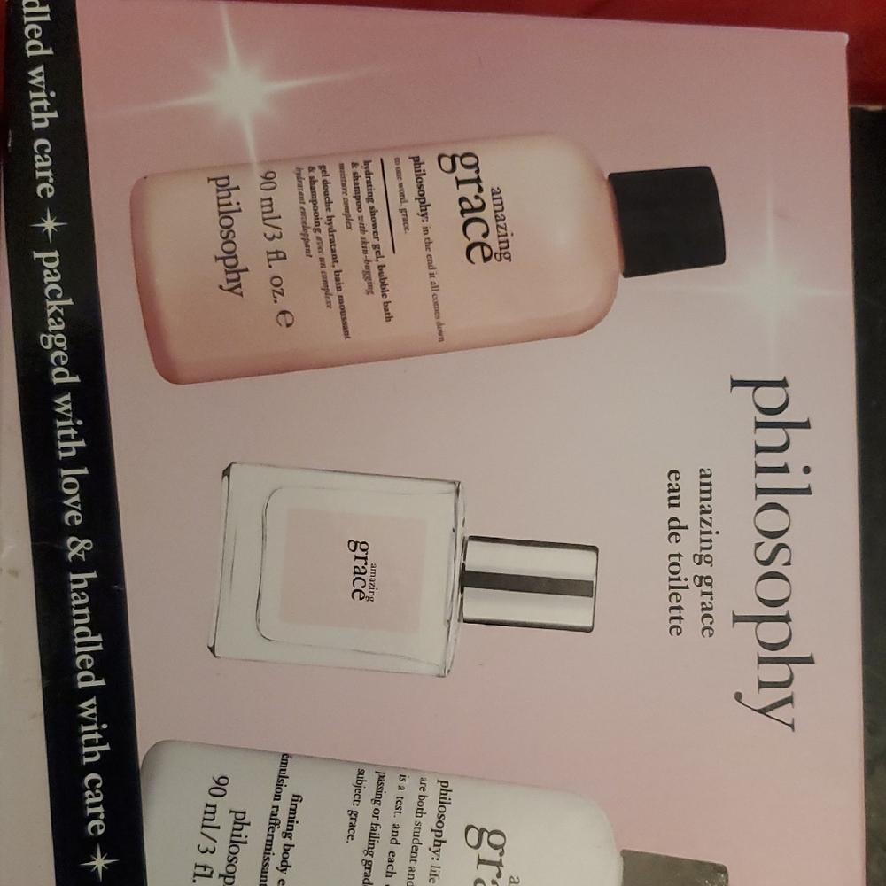 Philosophy Amazing Grace Skincare Set - Pink and White